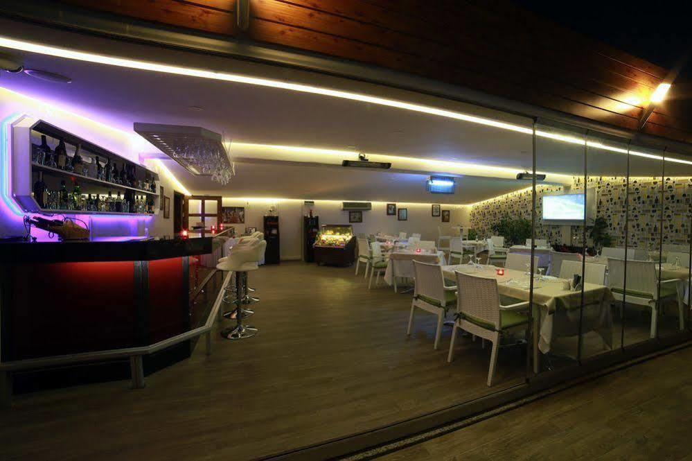 Hotel Villa Marina Bandırma Exteriér fotografie